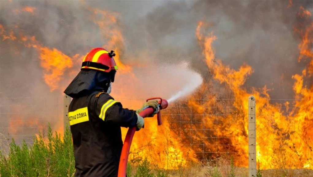 Αύριο: Υψηλός κίνδυνος εκδήλωσης πυρκαγιάς κατηγορίας «4»-Τι πρέπει να αποφύγουμε